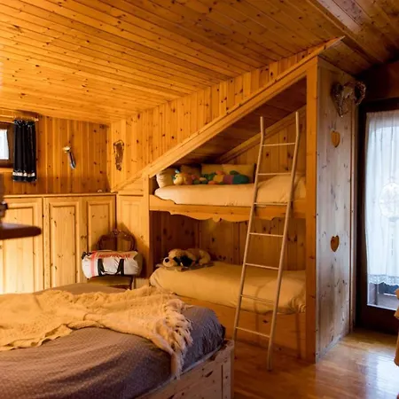 Apartamento Da Gino & Teresa Accogliente Mansarda In Montagna